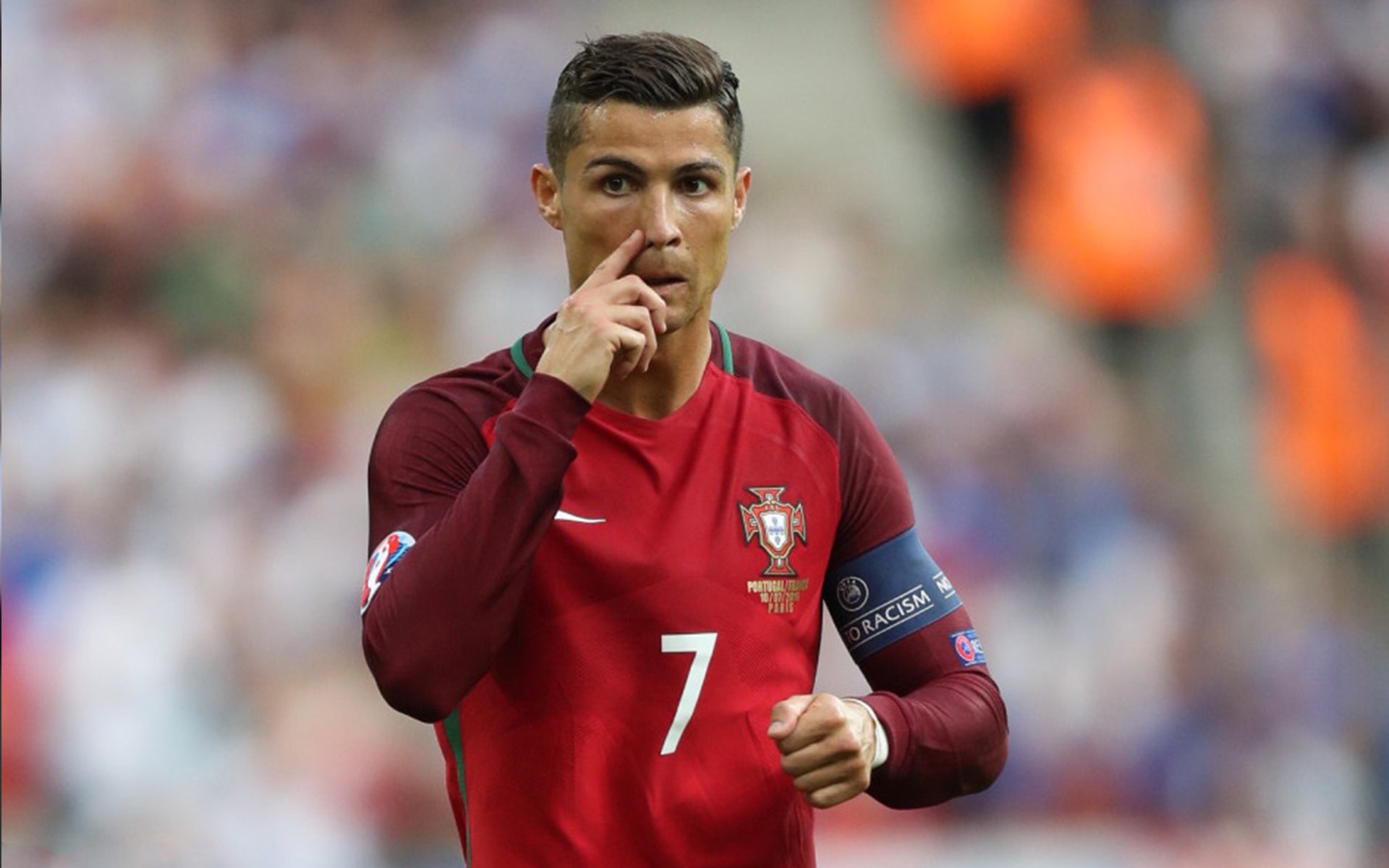 中国足球宣传月开启，系列公益活动精彩纷呈，足球公益比赛